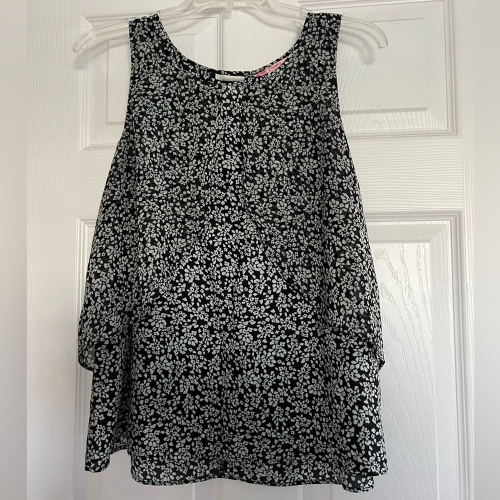 Candie’s Brand Sleeveless 2-Layered Blouse